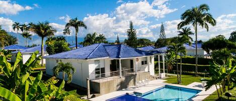 Family Villa | 5 bedrooms, individually decorated, individually furnished, free WiFi
