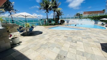 Piscina externa