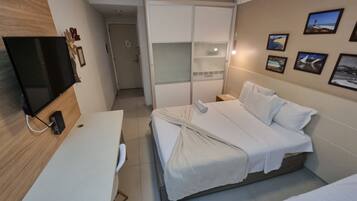 Apartamento standard | 1 quarto, individualmente decorados, espaço de trabalho para notebook