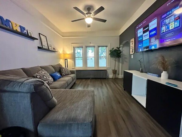 Smart TV y libros 