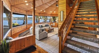 Eagle`s Lookout Lodge w/ Hot Tub