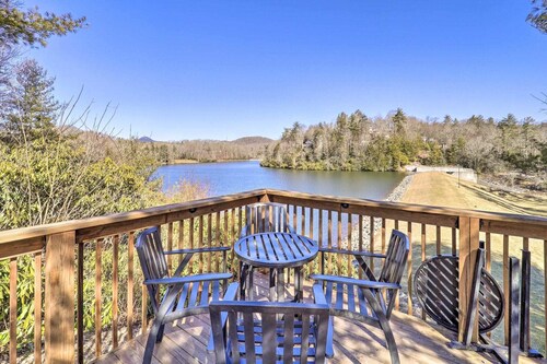 Pine Haven Getaway in Linville Land Harbor. 4BDR/3BA with Large Deck & Game Room