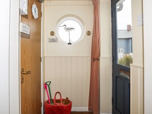 Interior - Wingelock (Rhosneigr)