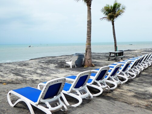 Spacious 3BR Apartment with Ocean View Playa Blanca 30+ Nights