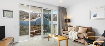 Squatters Run 1 ideally positioned in the centre of Thredbo Village