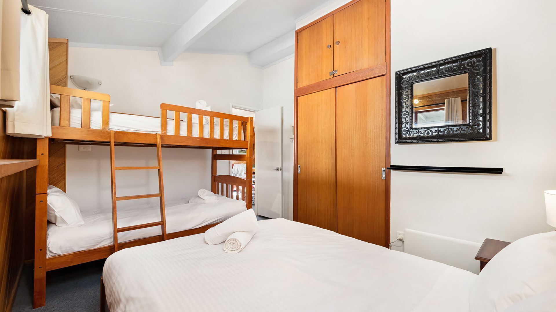 Tyrola 1 Self-contained Two Bedroom Apartment - Thredbo