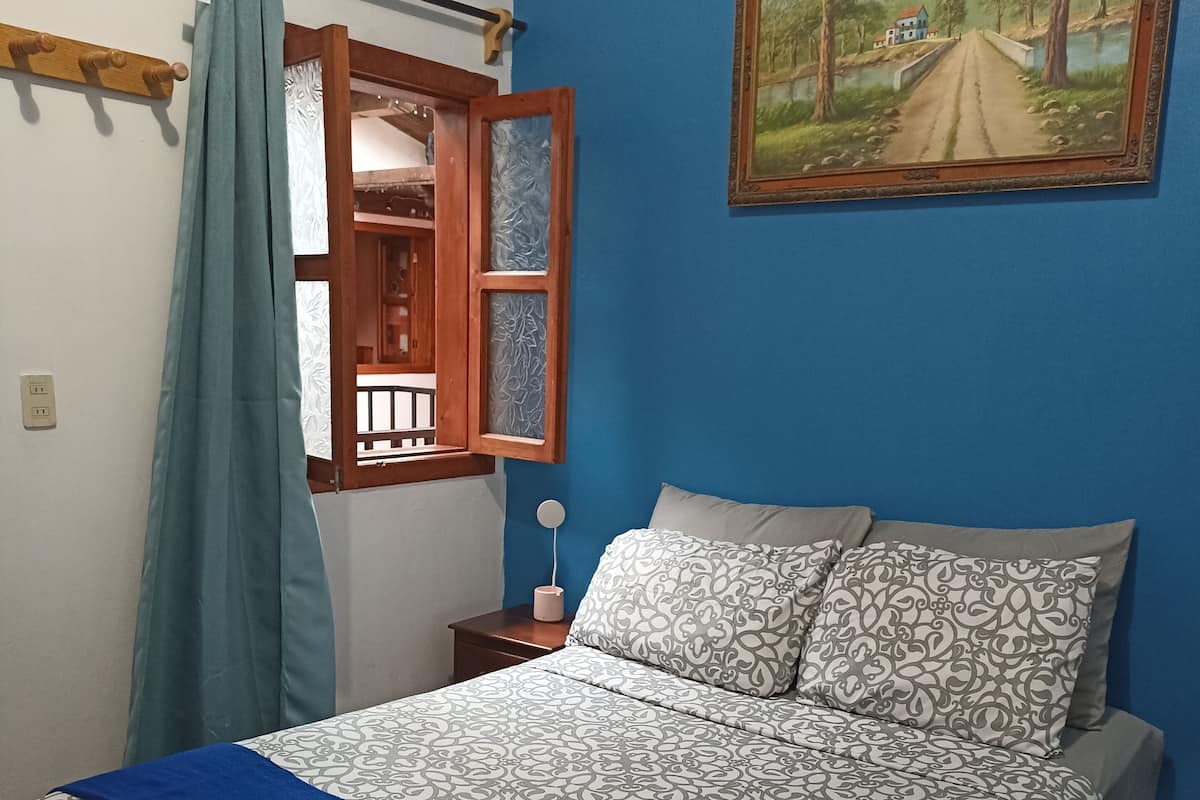 Deluxe Room | 1 bedroom, laptop workspace, free WiFi, bed sheets
