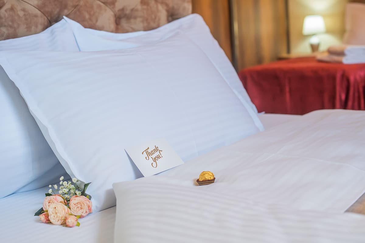 Ropa de cama de alta calidad y minibar