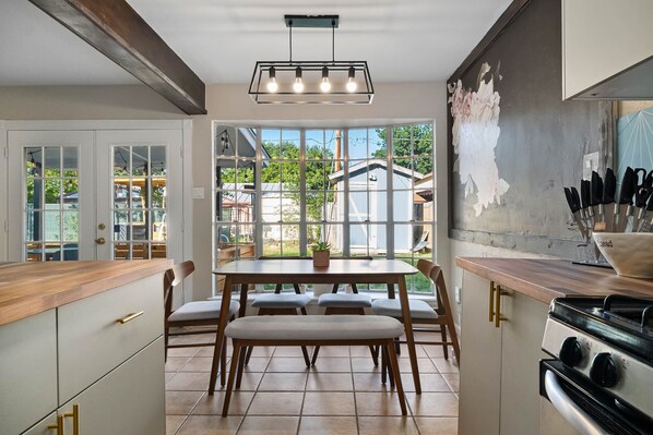 Private kitchen