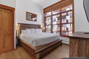 2 bedrooms, iron/ironing board, free WiFi, bed sheets - Unbeatable Location, Corner Condo, Outdoor Hot tub! CO208 (Copper Mountain)