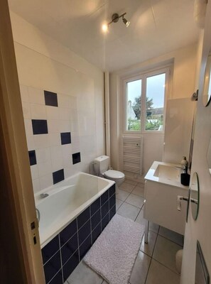 Hair dryer, towels, toilet paper