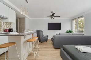 Living room - Old Town Studio Wrocław by Renters (Wroclaw)