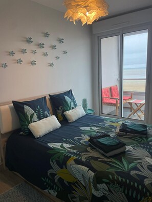 1 bedroom, iron/ironing board, free WiFi, bed sheets