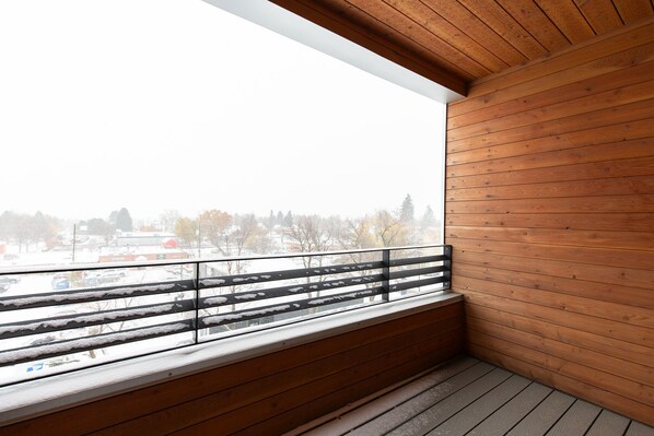 Property grounds - Style Points Shelter: Downtown (Bozeman)