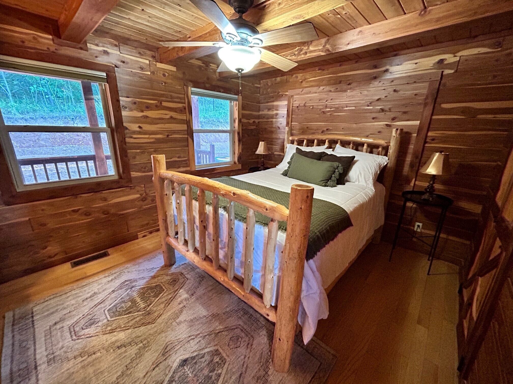 4 Schlafzimmer, Bügeleisen/Bügelbrett, kostenloses WLAN, Bettwäsche