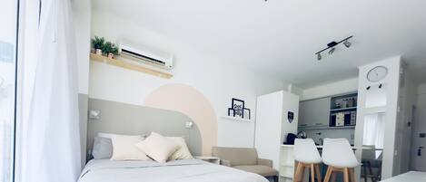 1 bedroom, iron/ironing board, WiFi, bed sheets