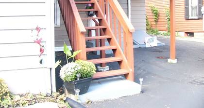 Cozy, comfortable and conveniently close to historic downtown Stroudsburg!