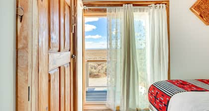 Hot Tub, Sunset Views! Couple’s Escape in El Prado