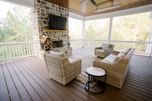 TV - Country Masters Retreat (Appling)