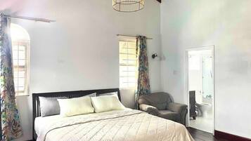 1 bedroom, iron/ironing board, WiFi, bed sheets