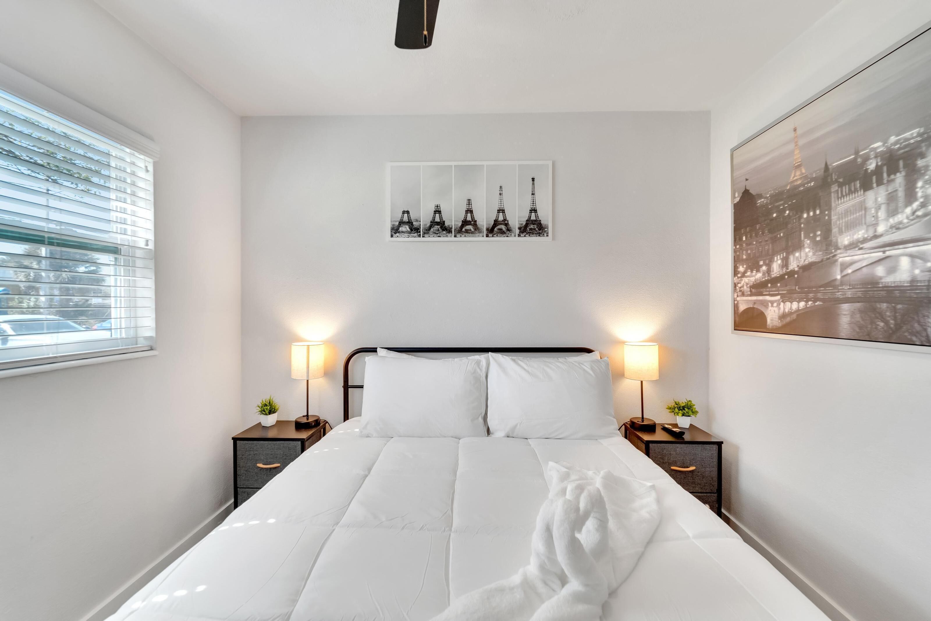 4 soverom, safe på rommet, skrivebord og strykejern/-brett