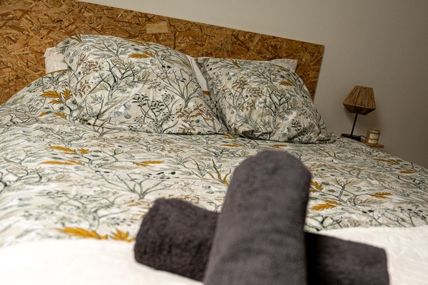 4 quartos, escrivaninha, berço de viagem, Wi-Fi de cortesia