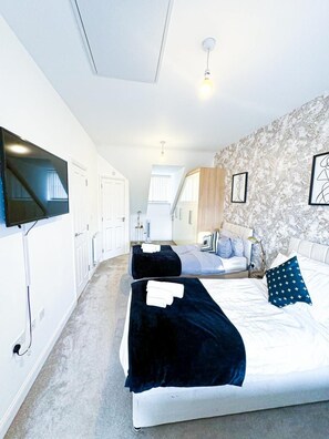 3 Schlafzimmer, Bügeleisen/Bügelbrett, kostenloses WLAN, Bettwäsche