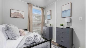 3 Schlafzimmer, Schreibtisch, WLAN, Bettwäsche