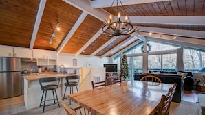 Unclassified image, 4 of 48, button - Beautiful Chalet 2 minutes from the Saco River 🚣🔥🌲🗻 (Bartlett)