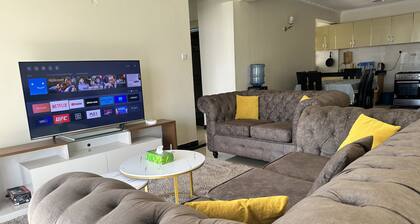 Tranquil Elegance: 3 Beds with SQ in Kilimani, the heart of Nairobi