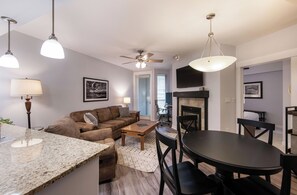 Interior - Premium Unit 3513- Fraser Crossing/Founders Pointe (Winter Park)