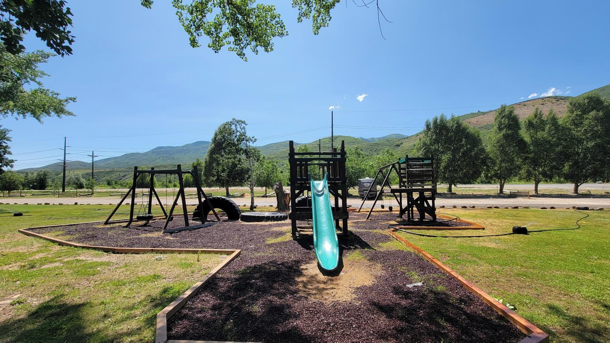 Çocuklar için oyun alanı - dış mekân