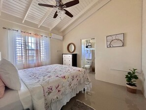 2 soverom, strykejern/-brett, wi-fi (inkludert) og sengetøy