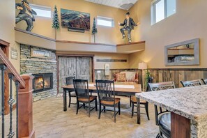 Dining - The Landing on Route 66 (Crosslake)