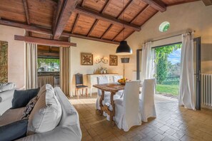 Dining - Wonderful private villa for 4 guests with A/C, private pool, WIFI, TV, patio and panoramic view (Nepi)