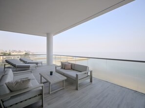 Balcony - Arabella Beach Hotel Kuwait, Vignette Collection by IHG (Salwa)