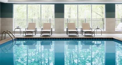 Holiday Inn Express and Suites Prince Albert South by IHG