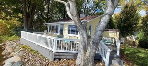 Exterior - Cozy cottage on the lake! (Meridian charter Township)