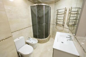 Bathroom - White Sky Apartment (Chişinău)