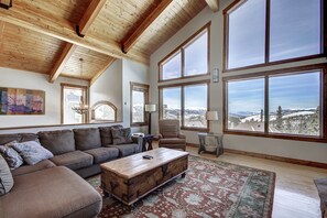 Premier Townhome | Living area | Fireplace - Summit Siesta (Breckenridge)