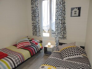 2 bedrooms, free WiFi, bed sheets