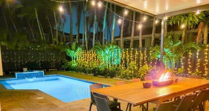 Luxe Pool & Fire Pit | 5 min to Dolphin Mall