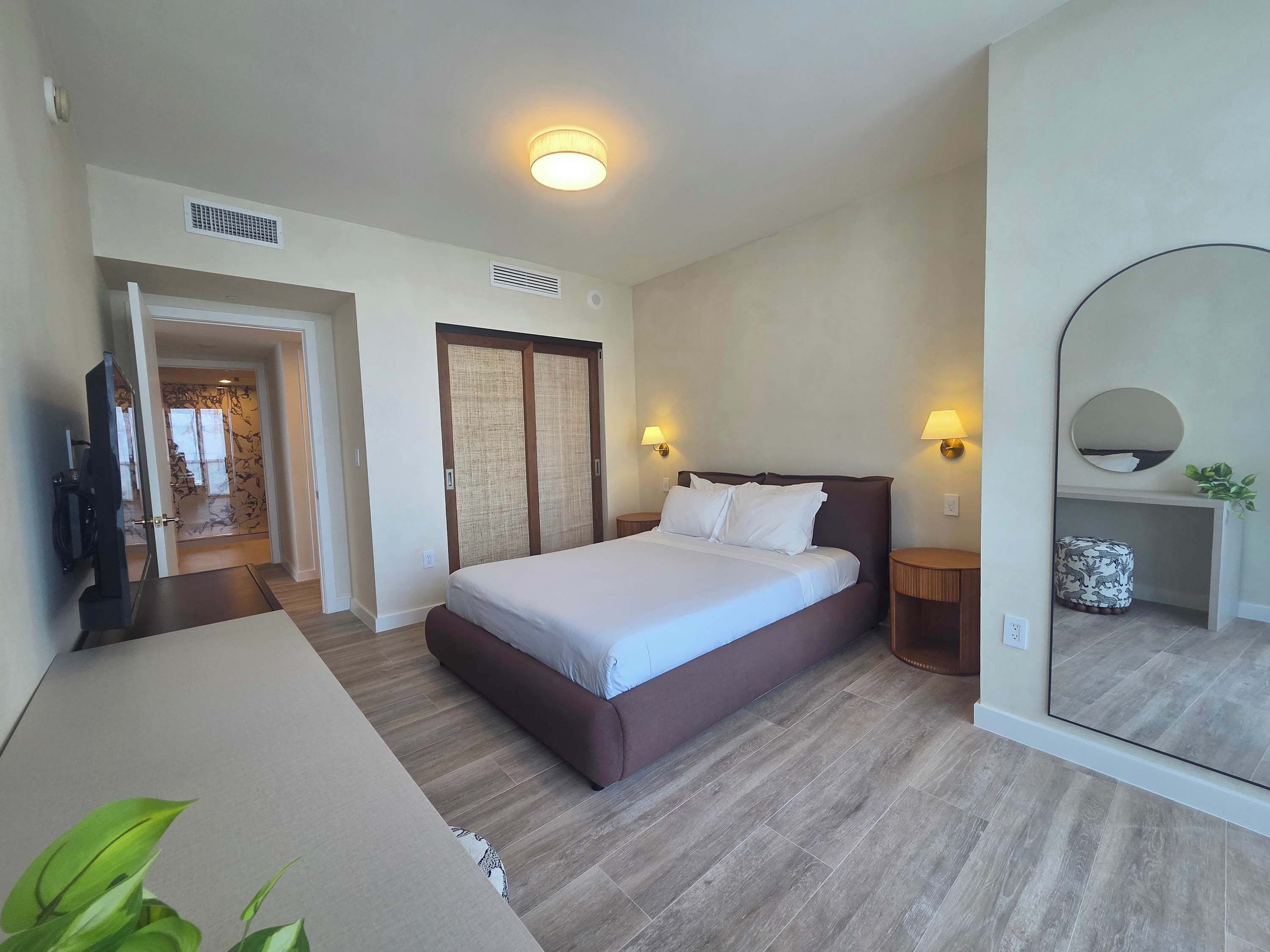 2 chambres, bureau, fer et planche à repasser, Wi-Fi gratuit