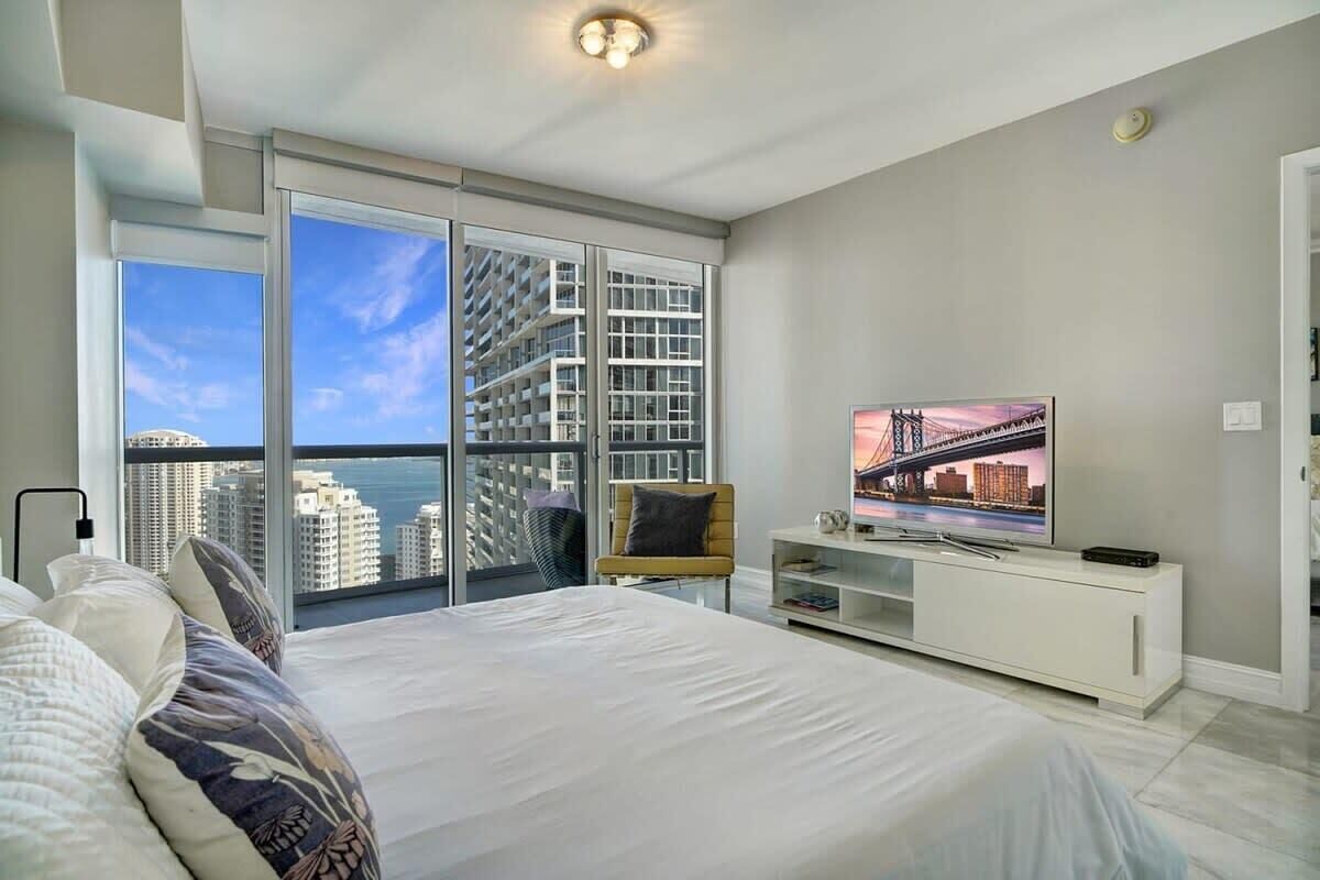 2 chambres, fer et planche à repasser, lit parapluie, Wi-Fi gratuit