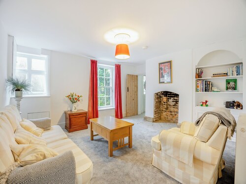 3 bedroom accommodation in Louth