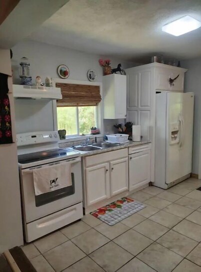 Bethel Springs Country Cottage