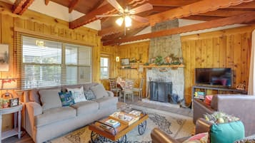 Casa (2 Bedrooms) | Interior