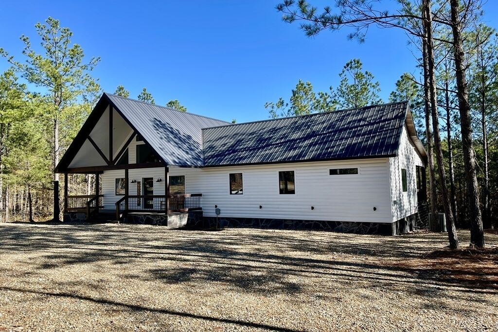 🏡 Modern Farmhouse Retreat w/Hot Tub, Bright and Open, Immaculate ✨