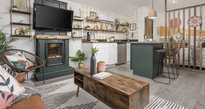 Perfect cozy bungalow for a weekend away or a week fishing🐟