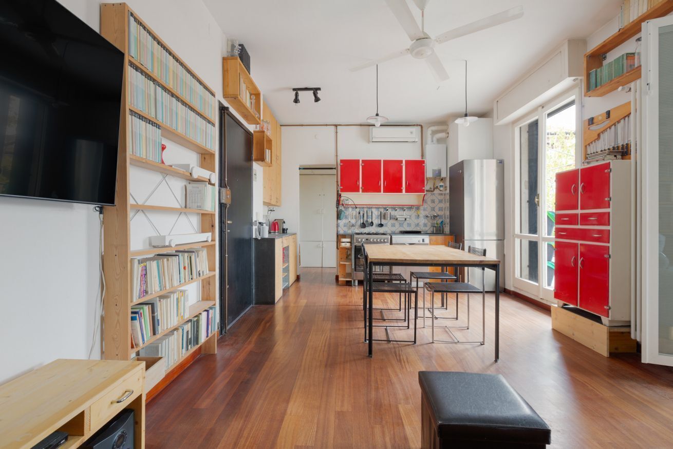 Microondas, horno y lavavajillas 